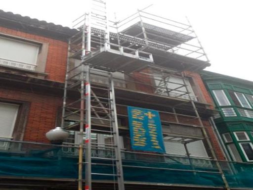Andamios Astur Estructuras escaleras montamateriales 02
