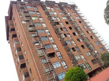 Andamios Astur Estructuras obra en Oviedo 02