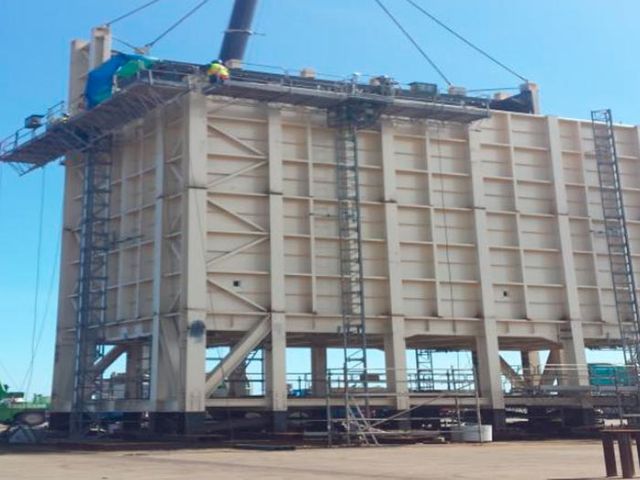 Andamios Astur Estructuras motorizados para la industria 01